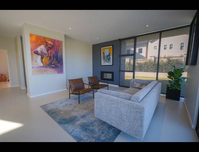 5 BEDROOM HOUSE FOR SALE IN COPPERLEAF ESTATE